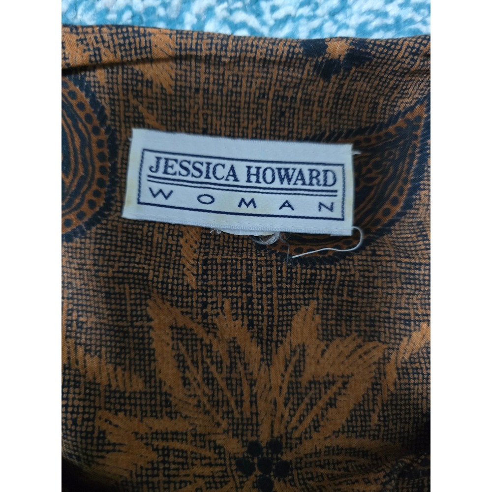 Jessica Howard Woman Floral Paisley Button Front 3/4 Sleeve Brown Top
(J)‎ - Picture 6 of 6